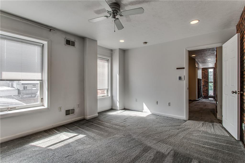 2128 Merriman Way Pittsburgh, PA 15203 - Photo 22 of 37 a view of an empty room with a window