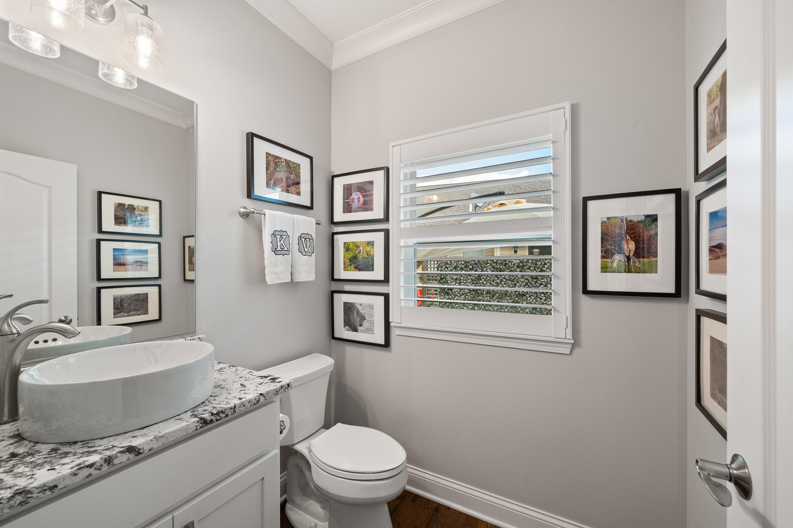 642 Baker Street Walworth, WI 53184 - Photo 35 of 98 Powder Room