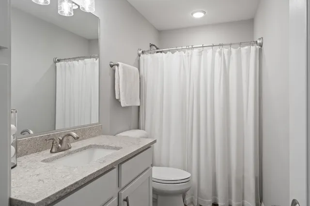 $550,000 | 642 Baker Street, Walworth, WI 53184