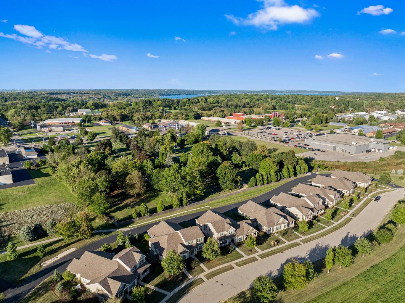 642 Baker Street Walworth, WI 53184 - Photo 73 of 98 Library Square