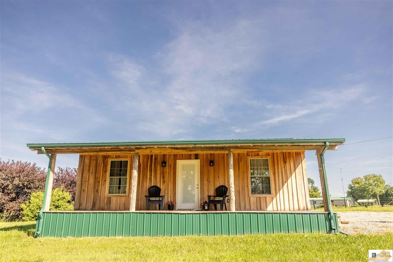 3711 Columbia Road Edmonton, KY 42129 - Photo 1 of 26 Gallery Image 1