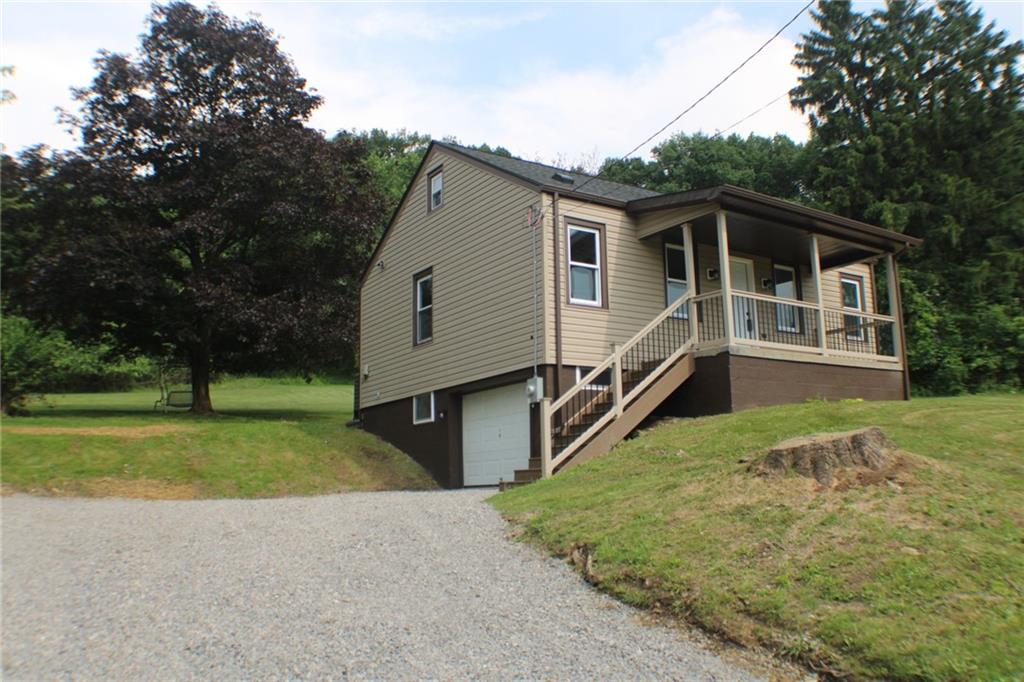 135 Truver Road Valencia, PA 16059 - Photo 1 of 36 Welcome to 135 Truver Rd.