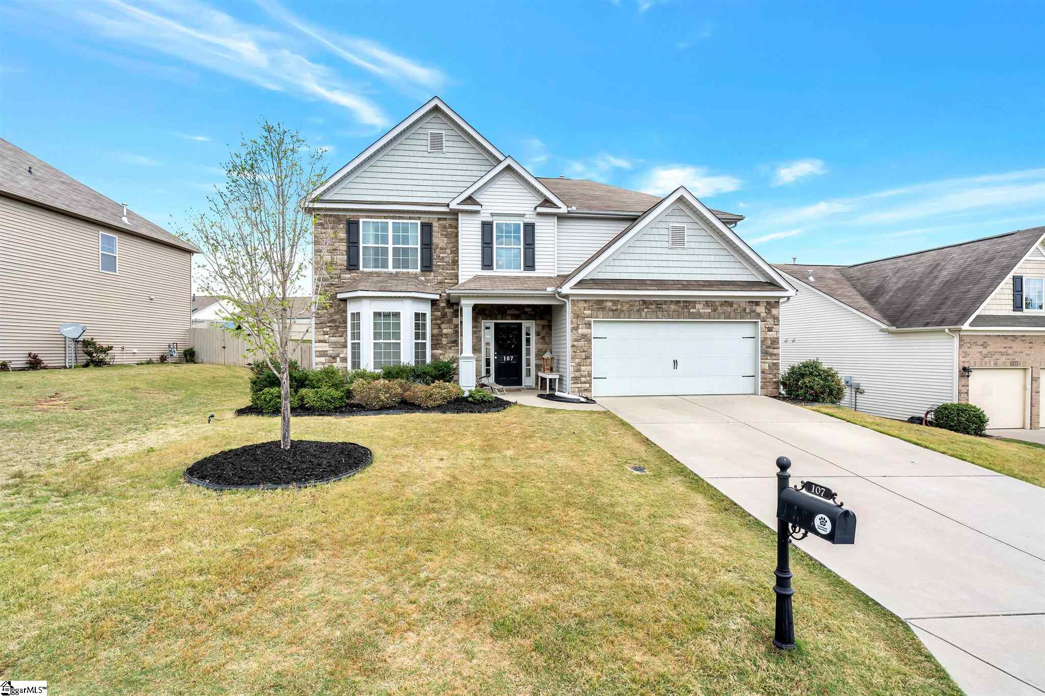 107 Amherst Way Easley, SC 29642 - Photo 1 of 29 Gallery Image 1