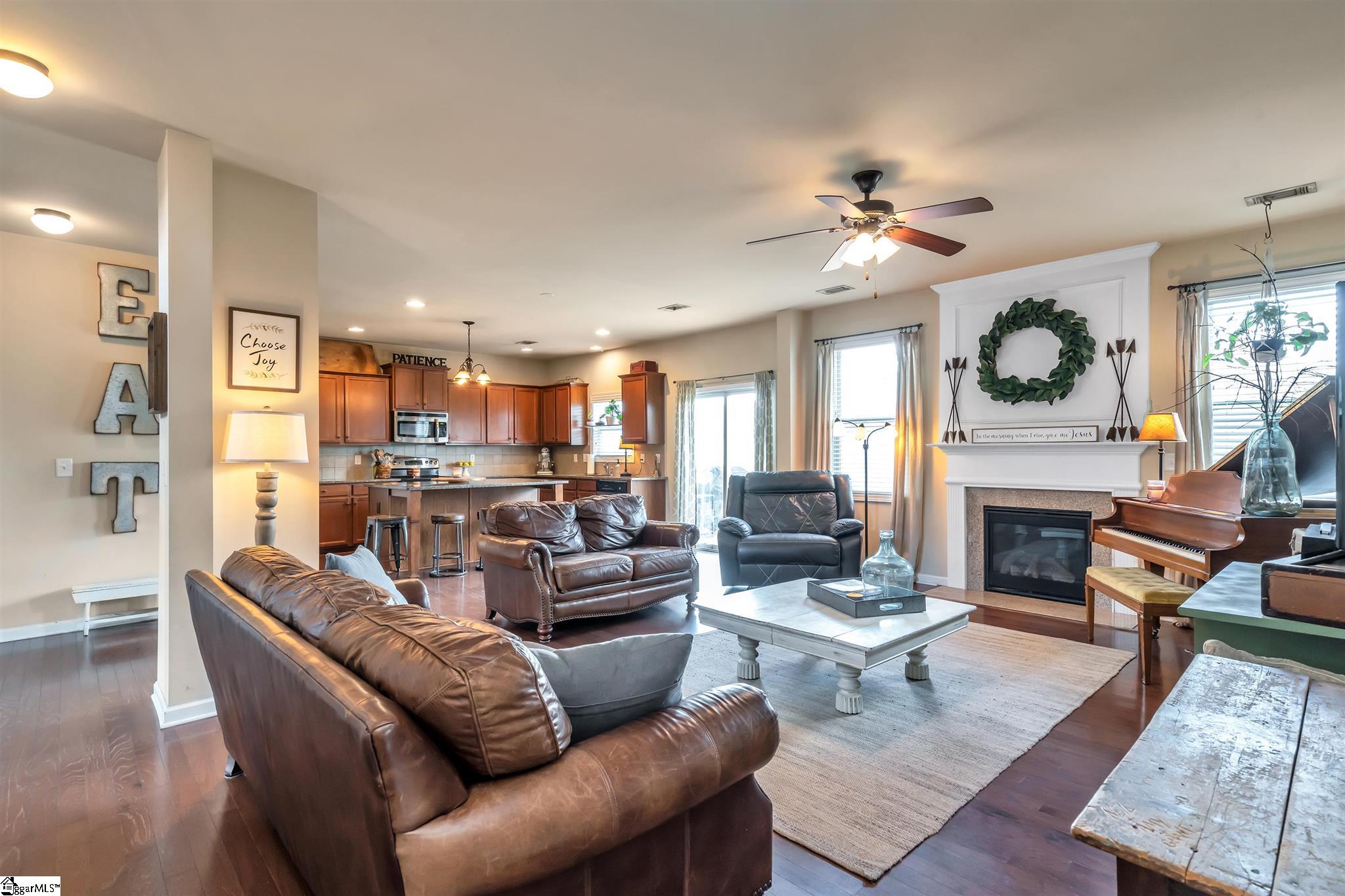 107 Amherst Way Easley, SC 29642 - Photo 12 of 29 Gallery Image 12