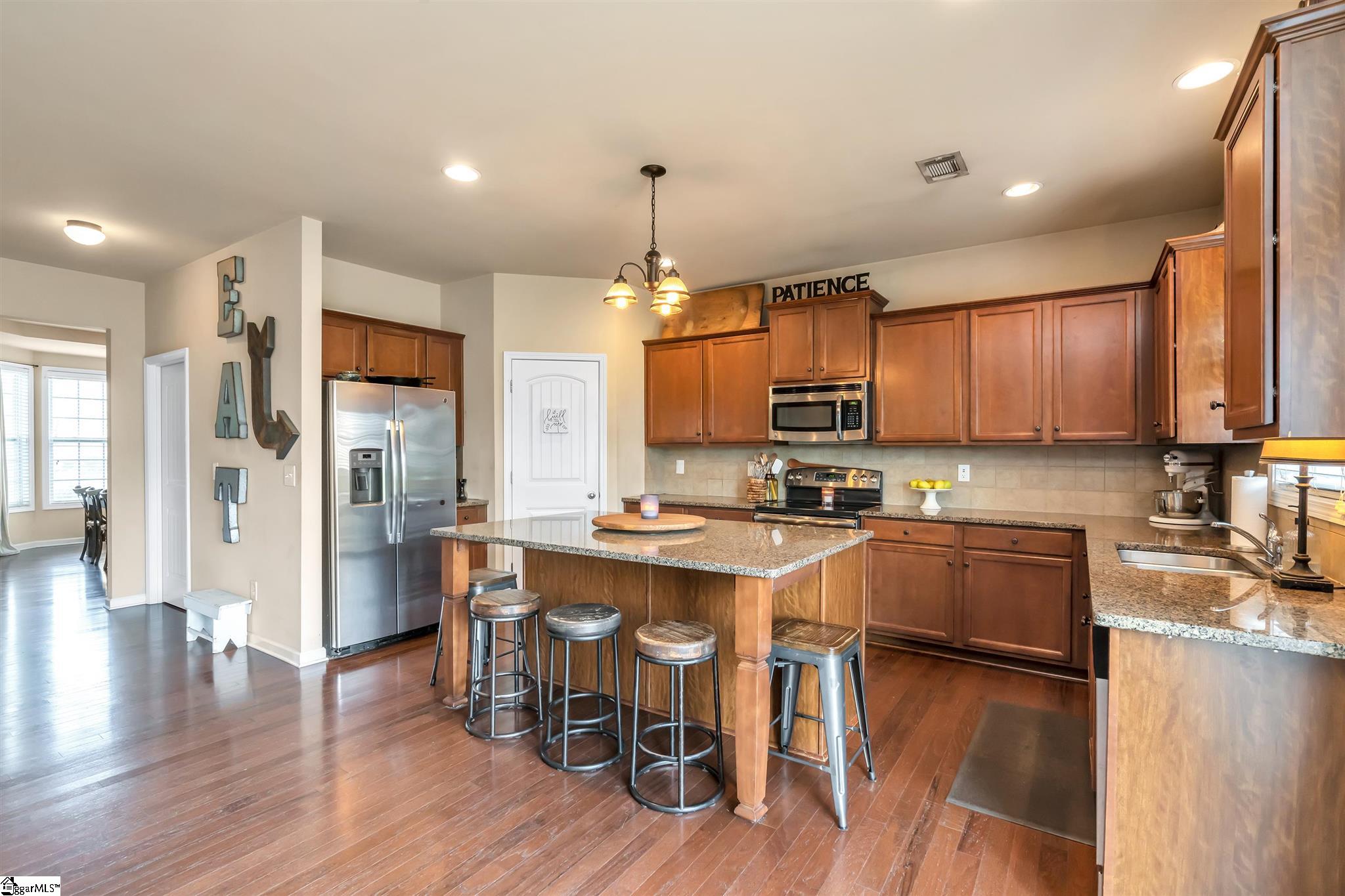 107 Amherst Way Easley, SC 29642 - Photo 7 of 29 Gallery Image 7