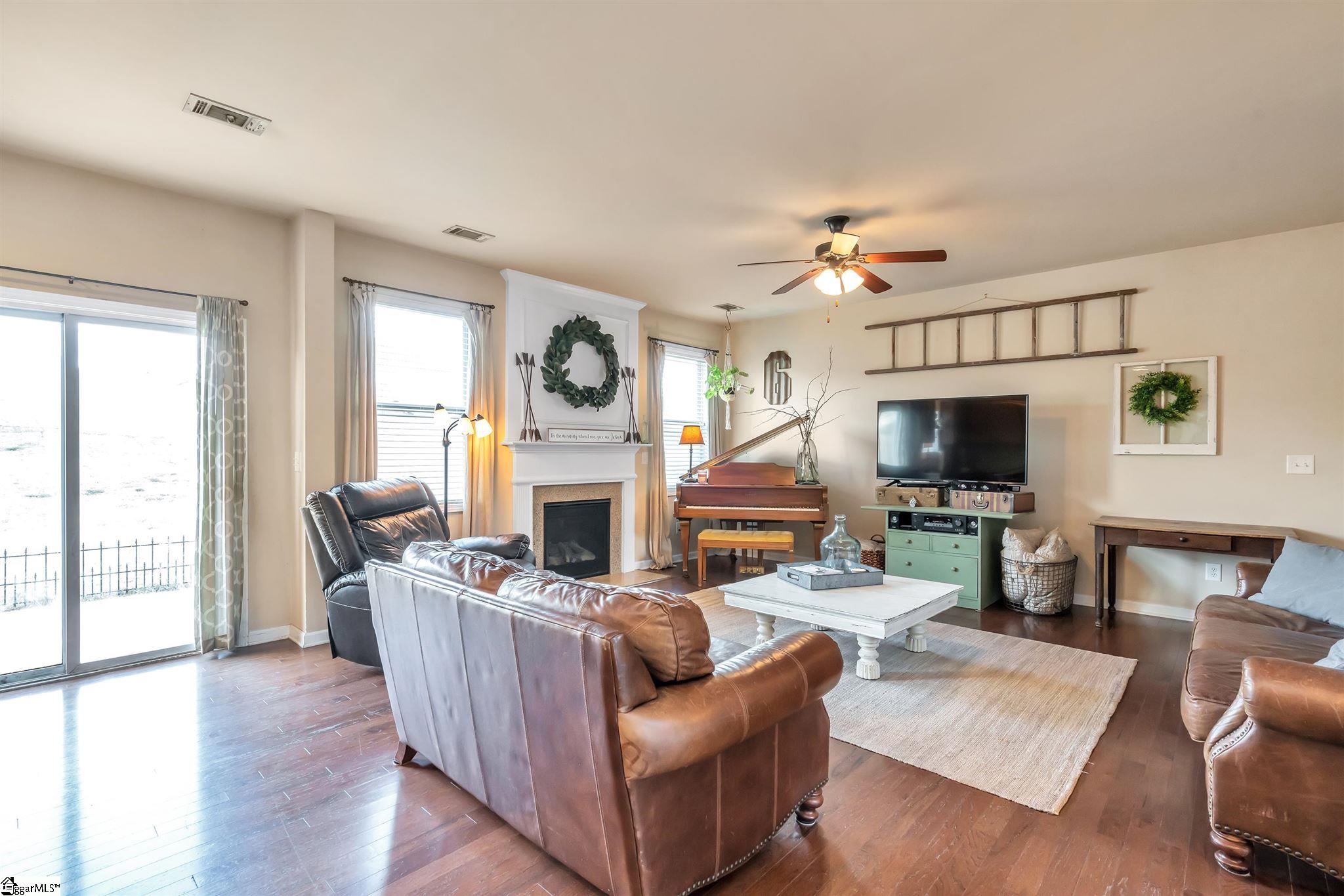 107 Amherst Way Easley, SC 29642 - Photo 10 of 29 Gallery Image 10
