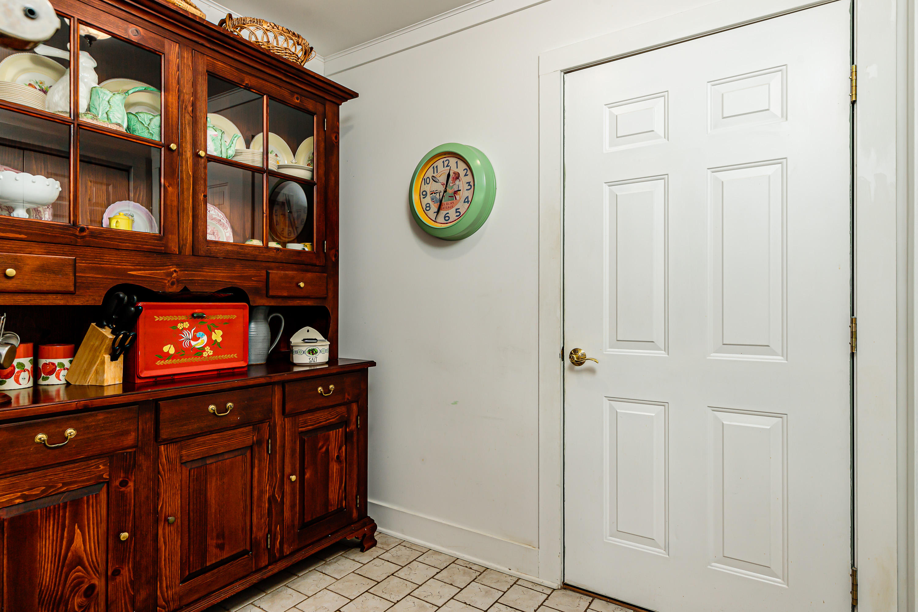 1220 Aiken Road Vass, NC 28394 - Photo 15 of 43 Pantry
