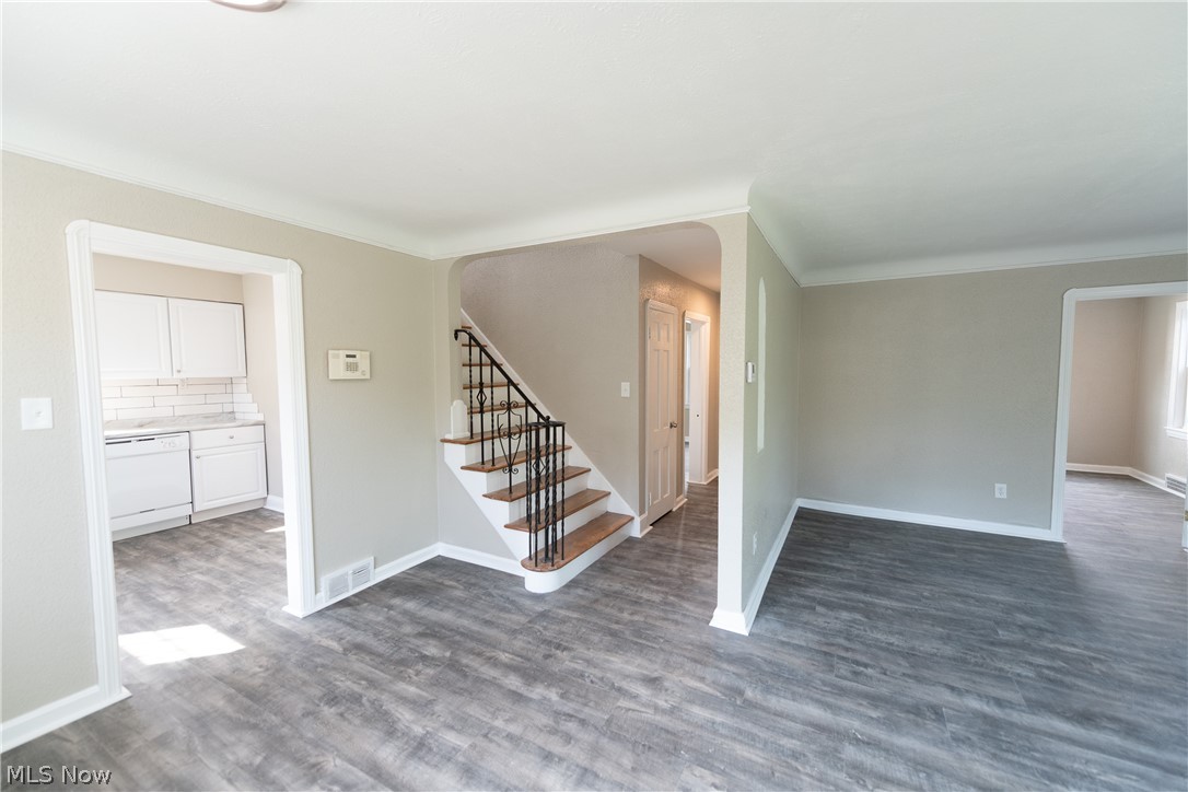 3222 Whitethorn Road Cleveland, OH 44118 - Photo 15 of 30 Gallery Image 15