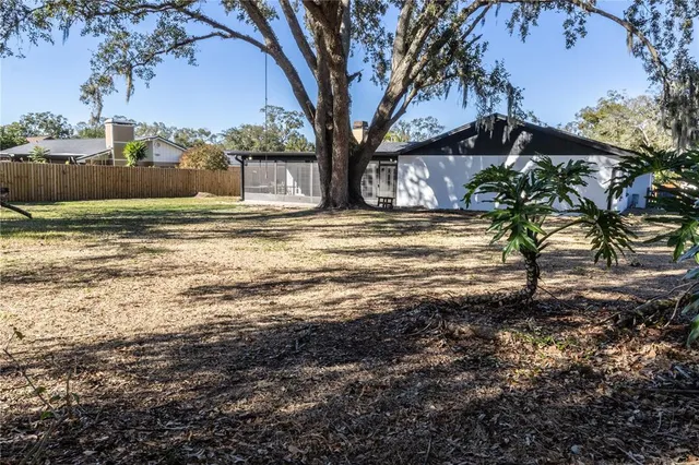 $520,900 | 9209 Kingsridge Drive, Temple Terrace, FL 33637