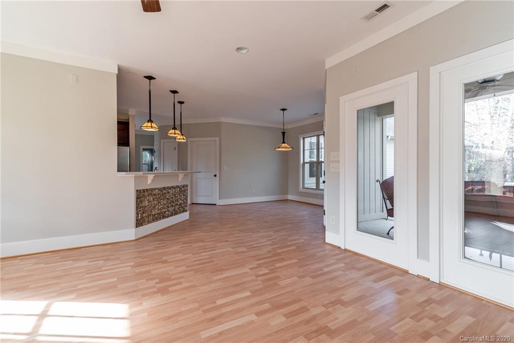 9224 Simpson Road Waxhaw, NC 28173 - Photo 5 of 38 Gallery Image 5