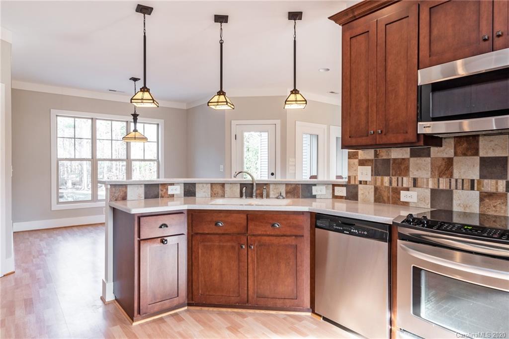 9224 Simpson Road Waxhaw, NC 28173 - Photo 10 of 38 Gallery Image 10