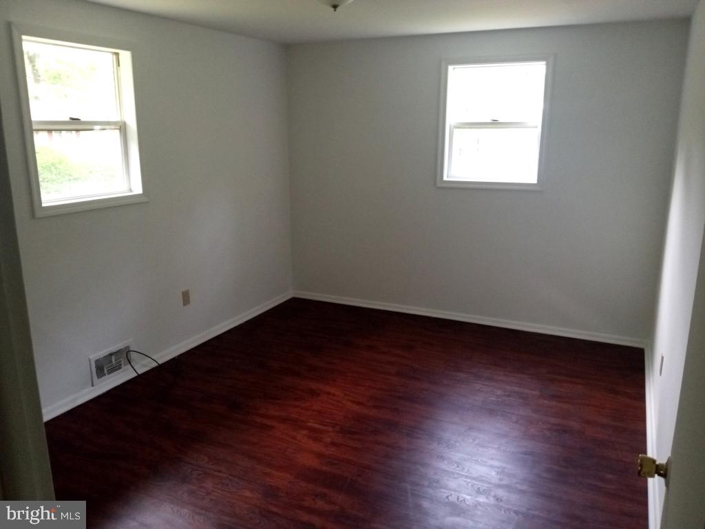 232 Shell Road Millville, NJ 08332 - Photo 13 of 16