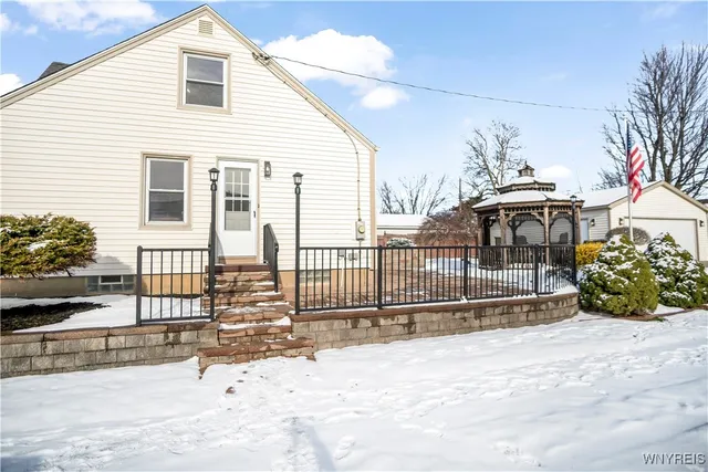 $249,999 | 101 Wendover Avenue, Tonawanda, NY 14223