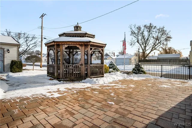 $249,999 | 101 Wendover Avenue, Tonawanda, NY 14223