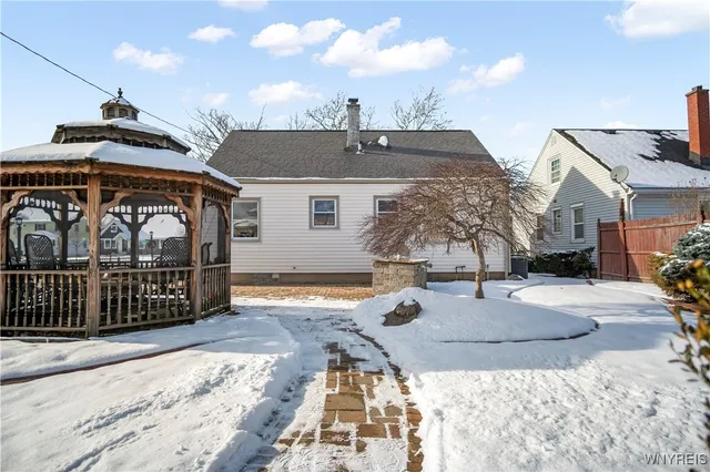 $249,999 | 101 Wendover Avenue, Tonawanda, NY 14223