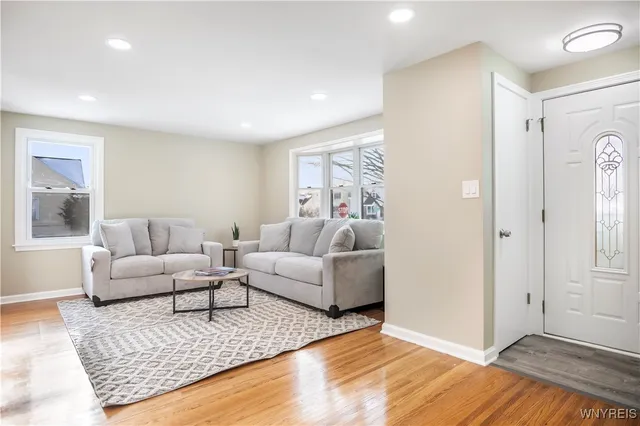 $325,000 | 101 Wendover Avenue, Tonawanda, NY 14223