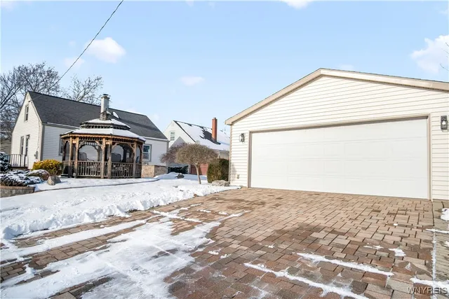 $249,999 | 101 Wendover Avenue, Tonawanda, NY 14223