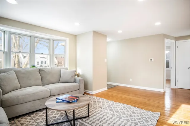 $325,000 | 101 Wendover Avenue, Tonawanda, NY 14223