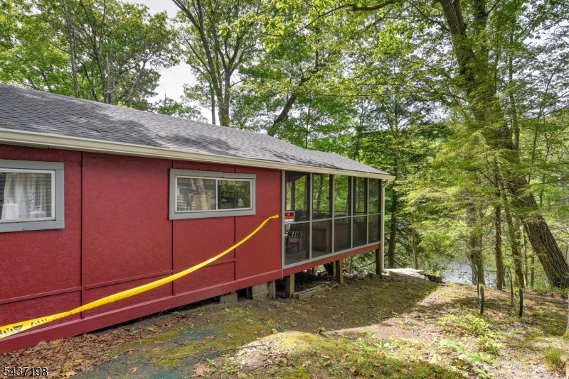 188 Longwood Lake Road Oak Ridge, NJ 07438 - Photo 9 of 21