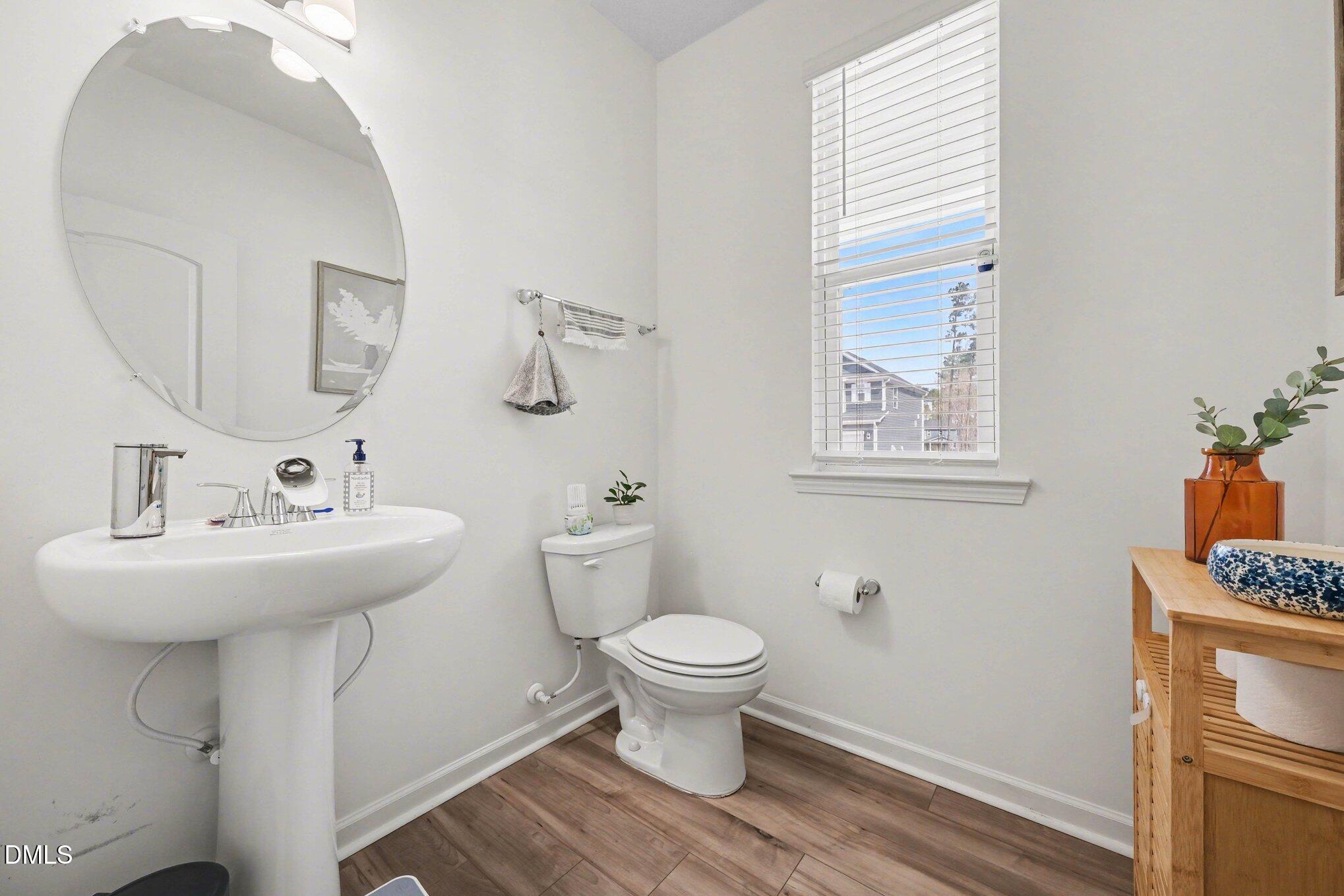 2129 Crestwood Rdg Drive Durham, NC 27704 - Photo 18 of 27 Guest Bath