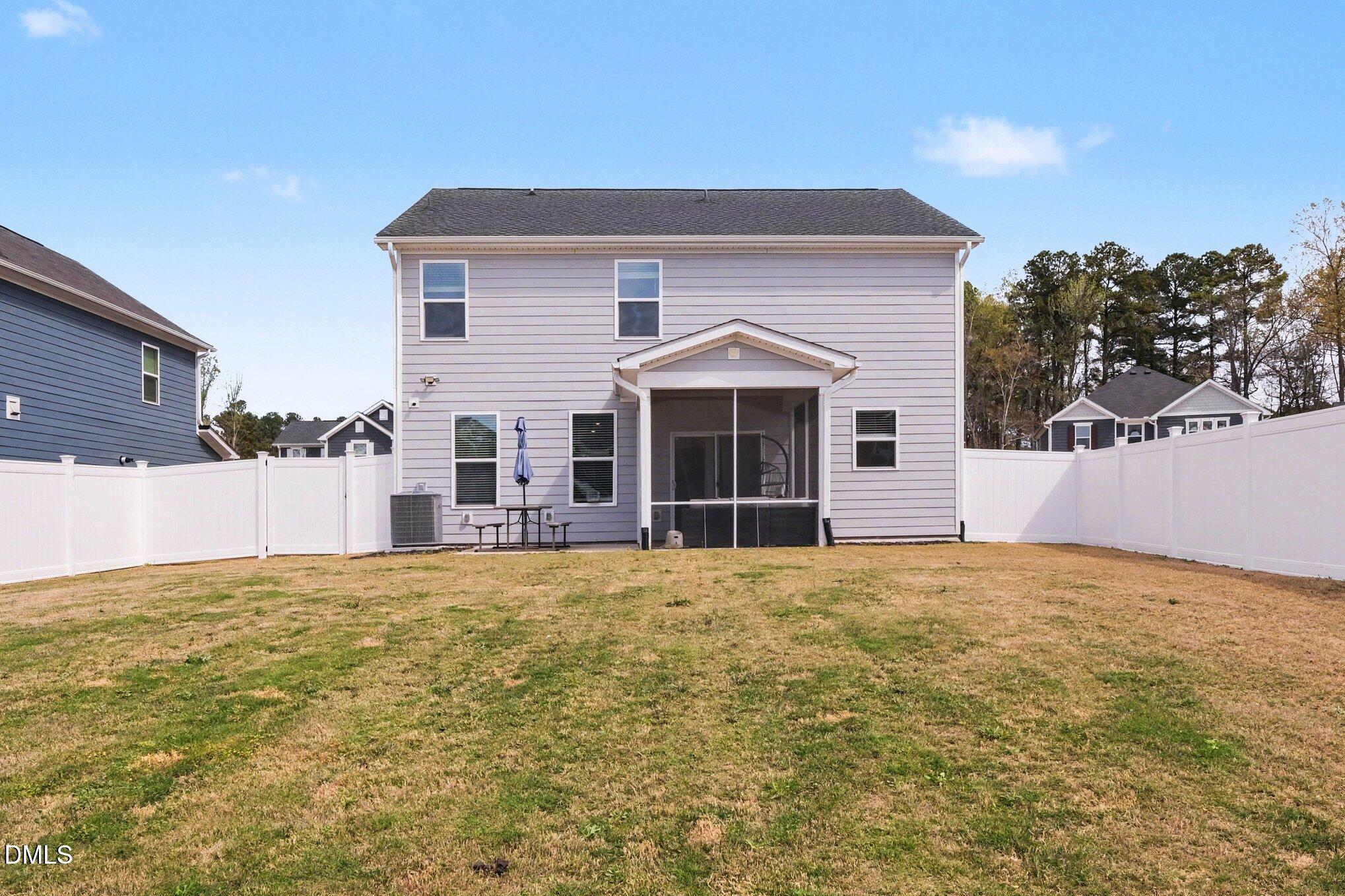 2129 Crestwood Rdg Drive Durham, NC 27704 - Photo 22 of 27 Exterior Back