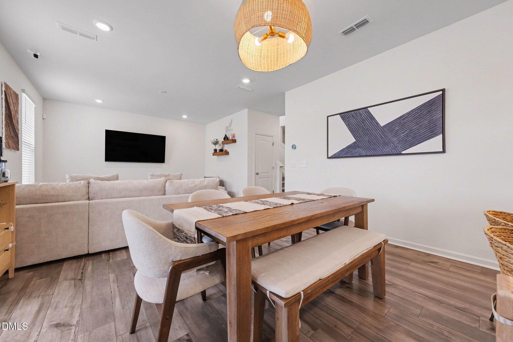 2129 Crestwood Rdg Drive Durham, NC 27704 - Photo 9 of 27 Dining Area