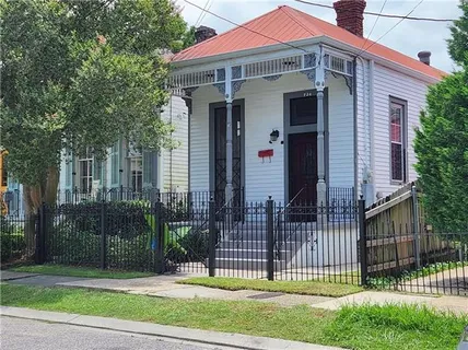 $349,000 | 734 Austerlitz Street, New Orleans, LA 70115