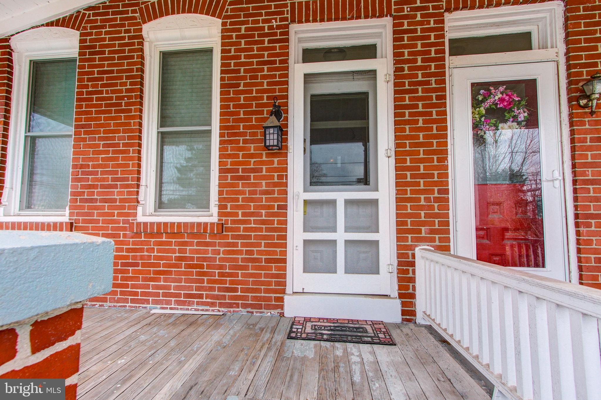 855 North Pleasantview Road Sanatoga, PA 19464 - Photo 2 of 33 FRONT ENTRANCE