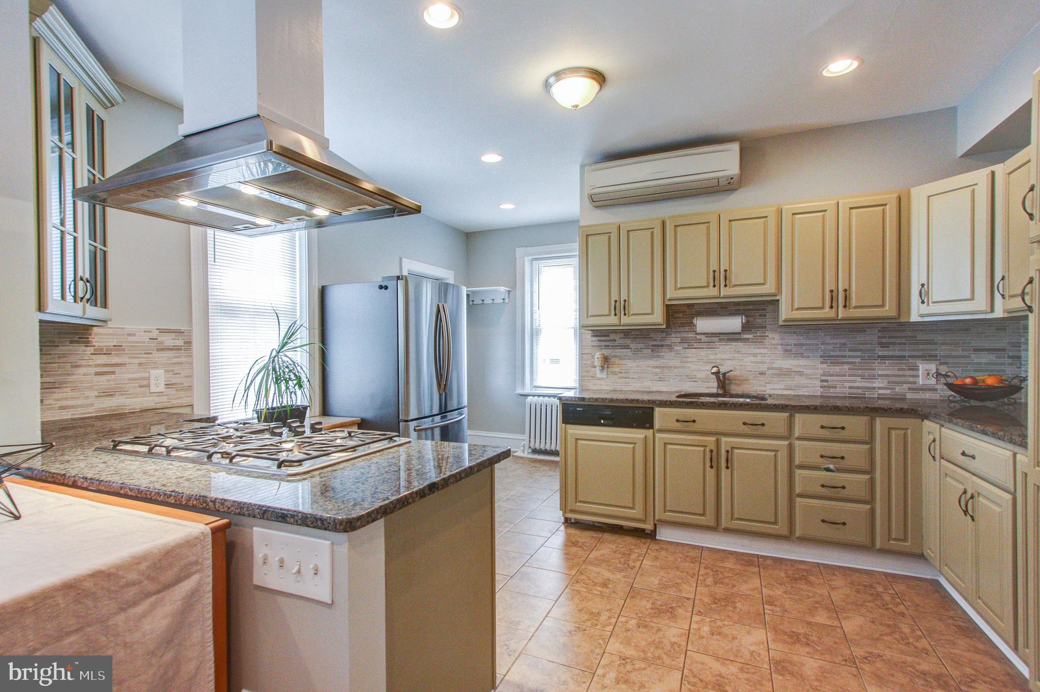 855 North Pleasantview Road Sanatoga, PA 19464 - Photo 8 of 33 KITCHEN