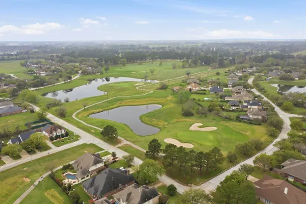 $325,000 | 5902 Capella Park Drive, Spring, TX 77379