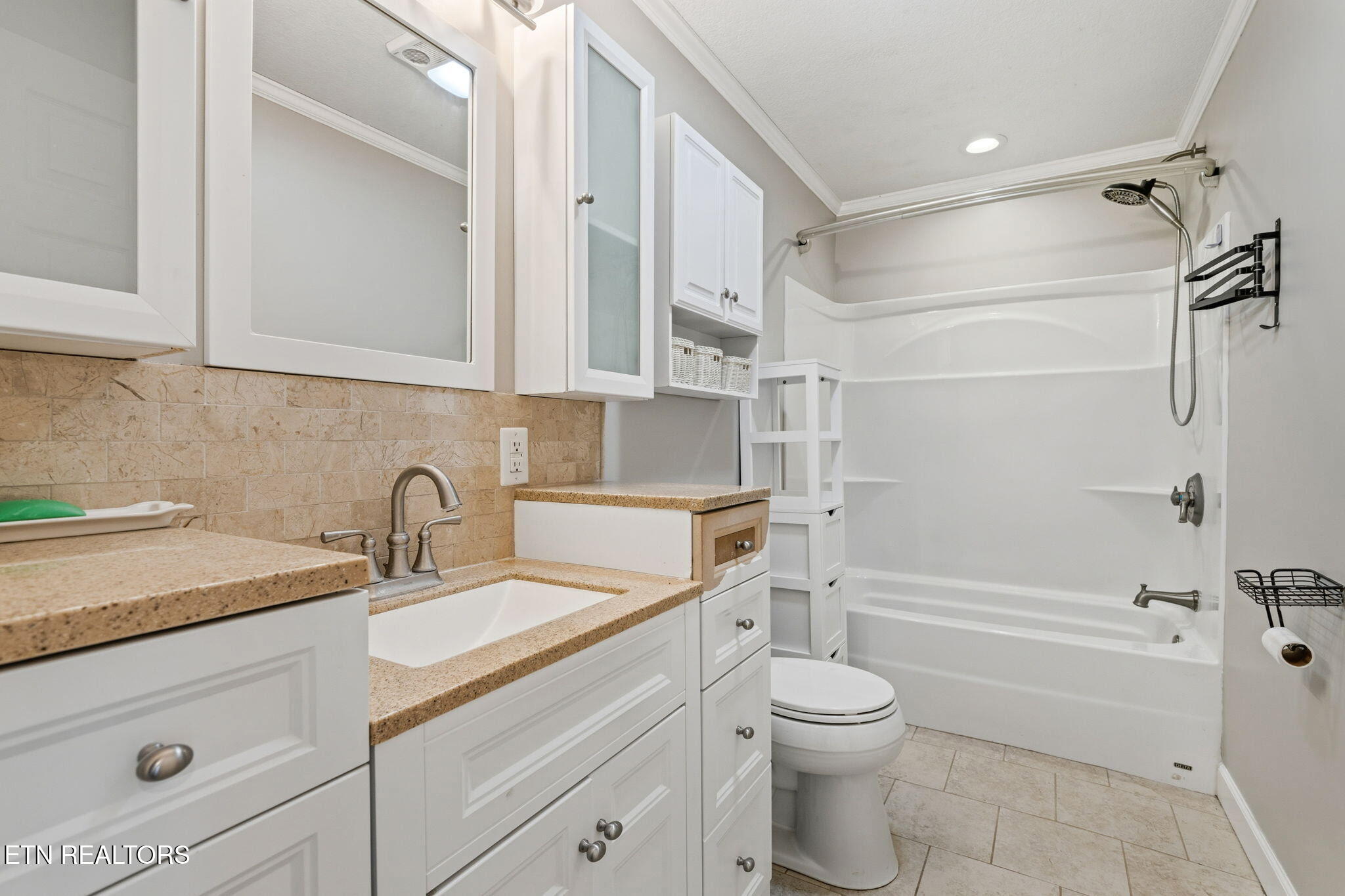 2022 Bessie Slaton Road Dandridge, TN 37725 - Photo 21 of 41 Upstairs Bathroom