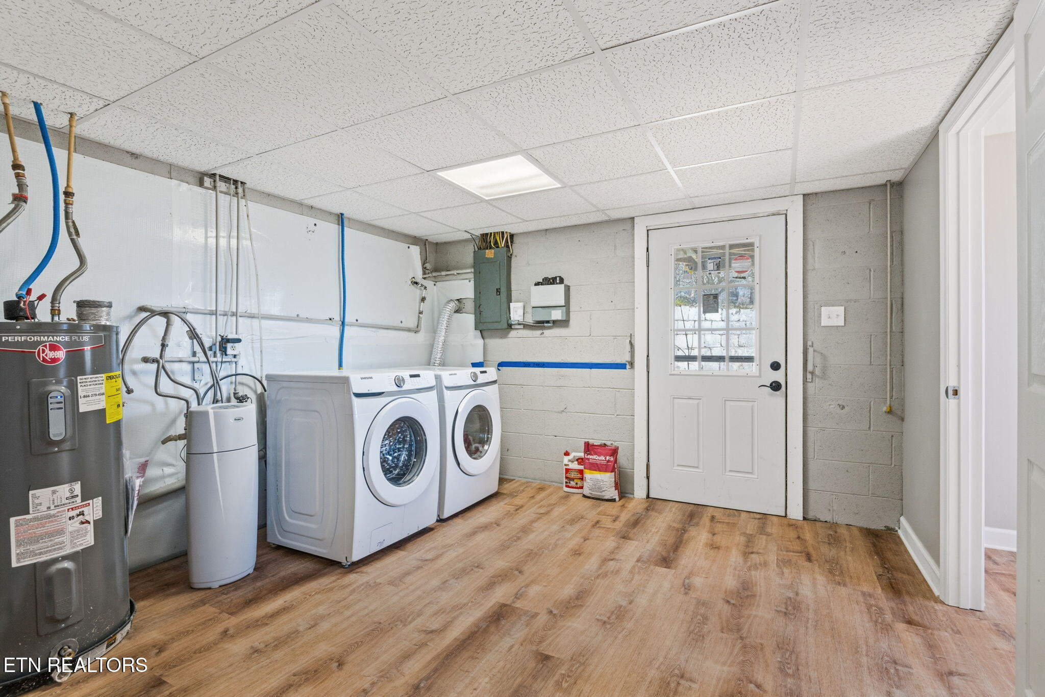 2022 Bessie Slaton Road Dandridge, TN 37725 - Photo 25 of 41 IMG_6687