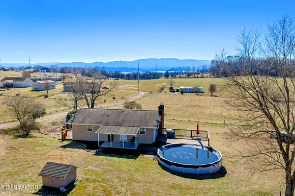 $499,900 | 2022 Bessie Slaton Road, Dandridge, TN 37725