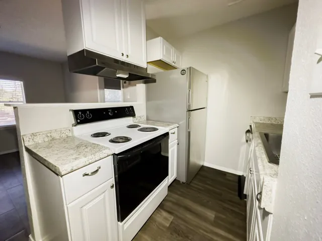 $800 | 4500 Witham Lane, Unit 103, Austin, TX 78745