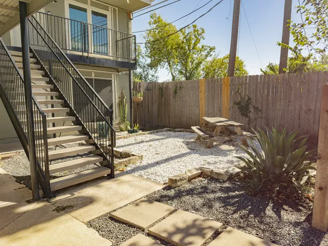 $700 | 4500 Witham Lane, Unit 104, Austin, TX 78745