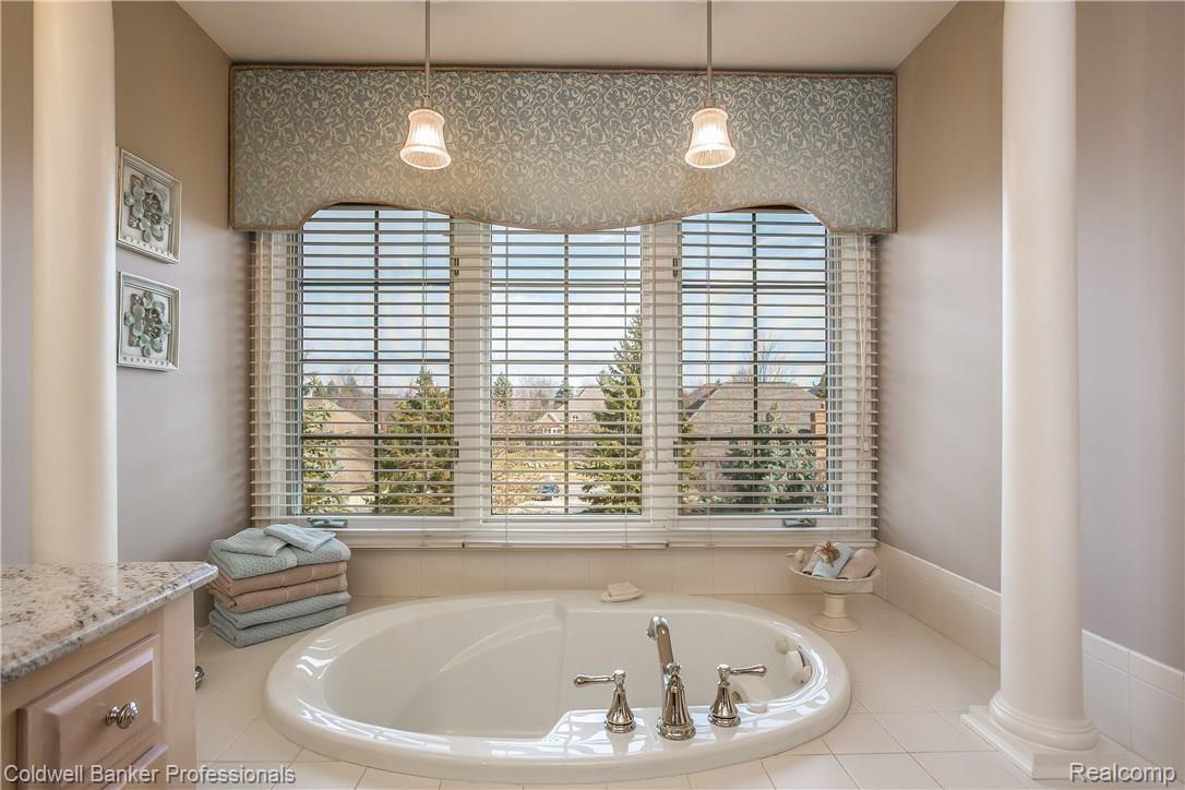 1391 Pebble Ridge Drive Rochester, MI 48307 - Photo 46 of 99 049-Master_Bathroom-3730110-large.jpg