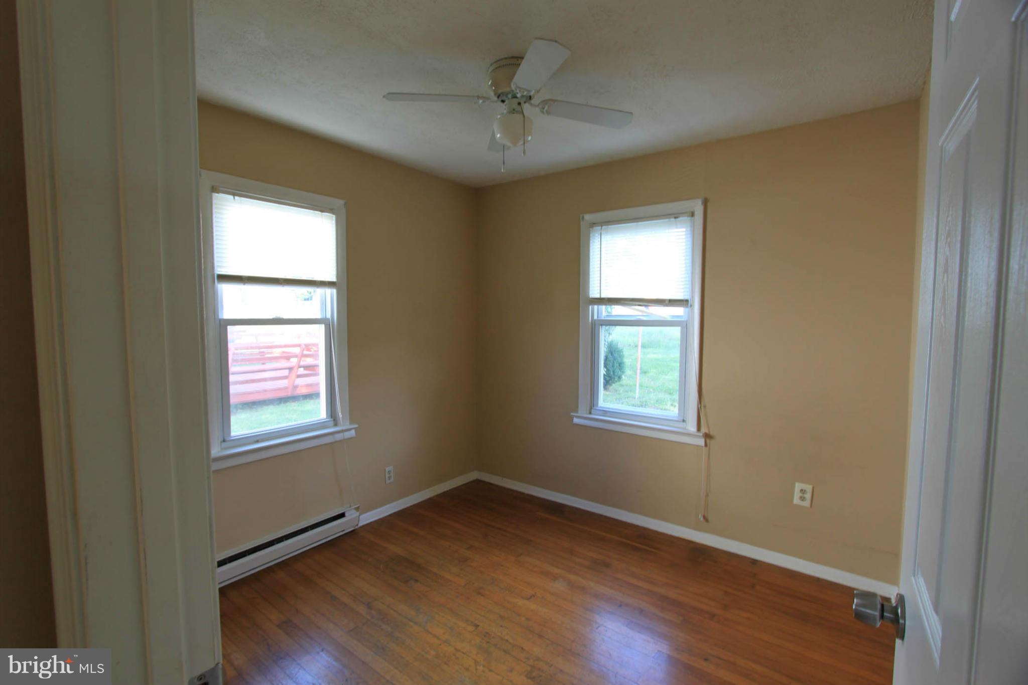 102 North Fairfax Boulevard Ranson, WV 25438 - Photo 11 of 17 Interior (General)