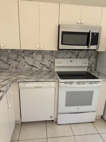 $1,645 | Homestead, Homestead, FL 33035