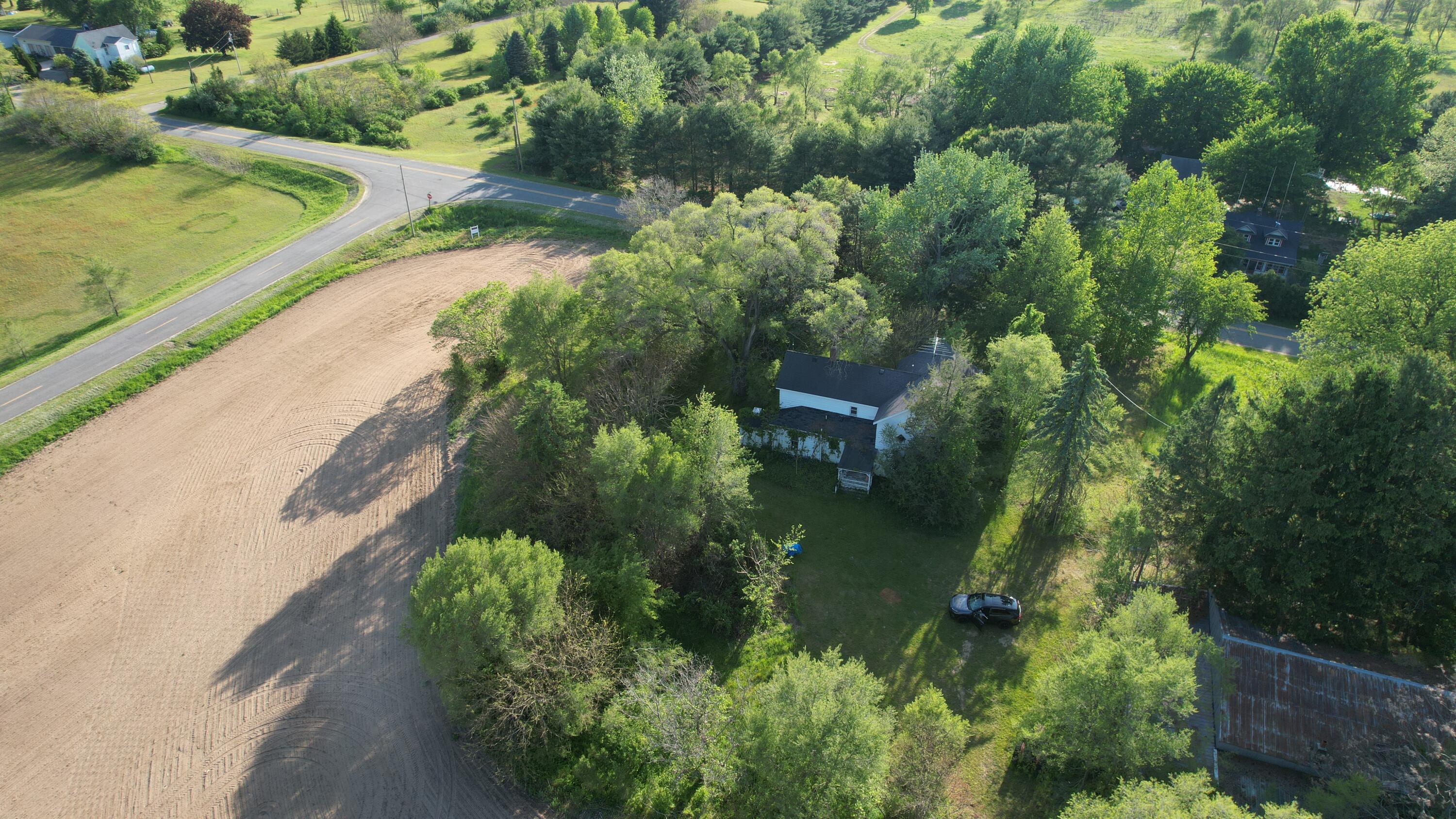 545 Biastock Road Benton Harbor, MI 49022 - Photo 1 of 15 Aerial 1