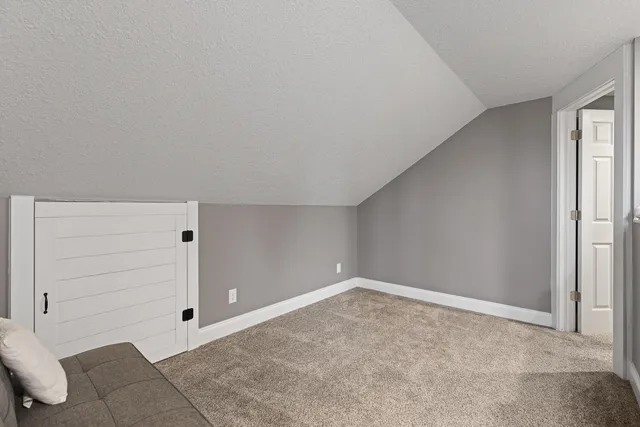 $200,000 | 734 South Winter Street, Adrian, MI 49221