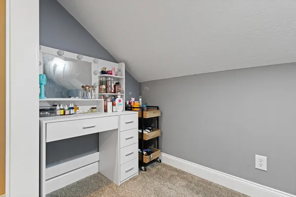 $204,000 | 734 South Winter Street, Adrian, MI 49221