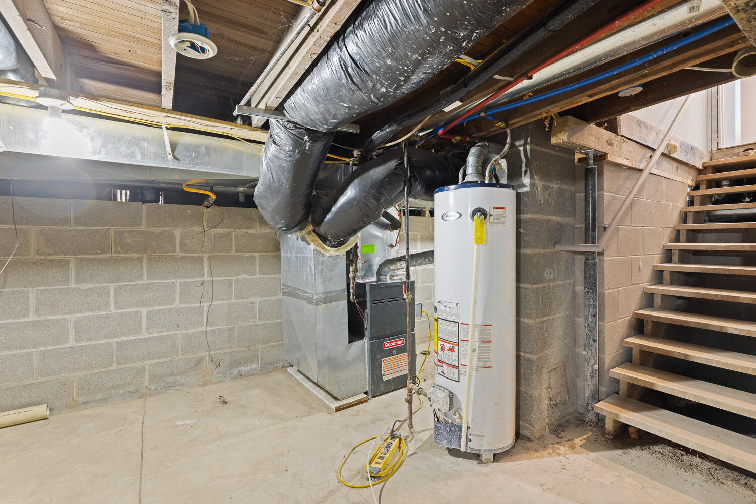 734 South Winter Street Adrian, MI 49221 - Photo 29 of 35 734 S Winter St - 1044