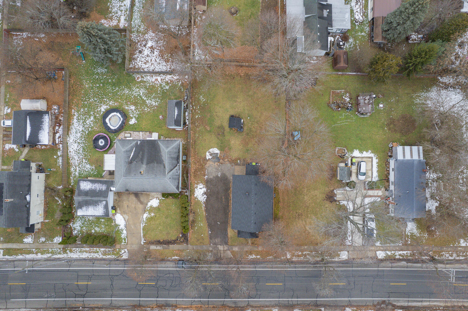 734 South Winter Street Adrian, MI 49221 - Photo 34 of 35 734 S Winter St - 1046