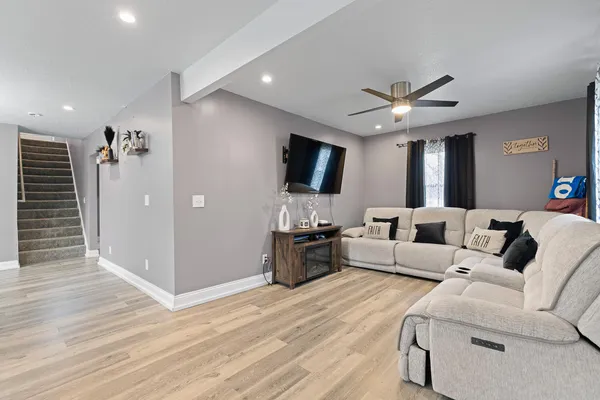 $204,000 | 734 South Winter Street, Adrian, MI 49221