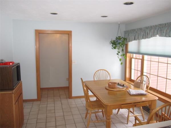 2 Woodcrest Road Westborough, MA 01581 - Photo 13 of 30 Gallery Image 13