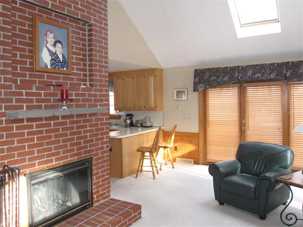 2 Woodcrest Road Westborough, MA 01581 - Photo 10 of 30 Gallery Image 10