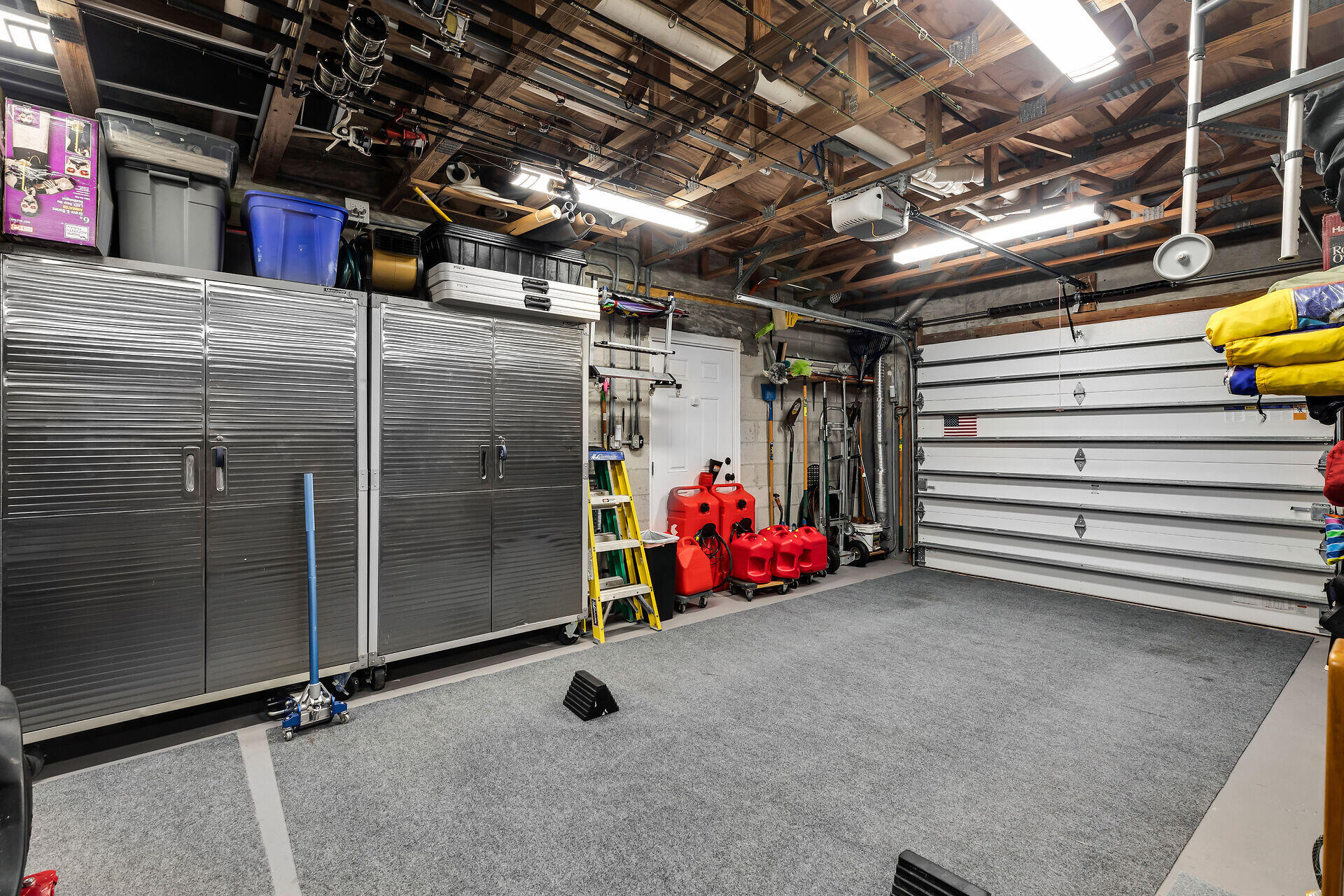 30363 Flamingo Lane Big Pine Key, FL 33043 - Photo 36 of 43 a view of a room with gym equipment