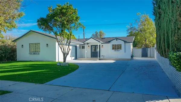 $5,775 | 24306 Gilmore Street, West Hills, CA 91307
