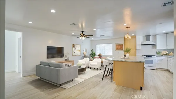 $5,775 | 24306 Gilmore Street, West Hills, CA 91307
