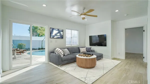 $5,775 | 24306 Gilmore Street, West Hills, CA 91307